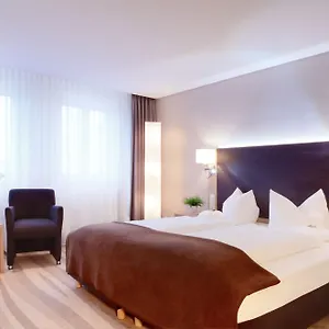 https://ringhotel-loews-merkur.nuremberg-hotels.org